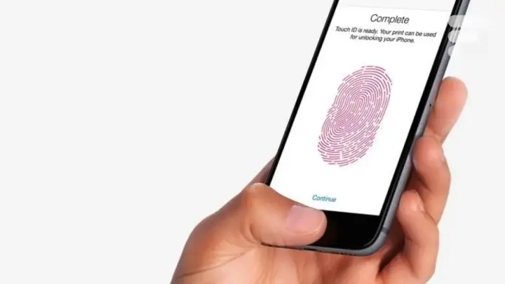 Touch ID sur l'iPhone 13 - Existe-t-il un lecteur d'empreinte ?